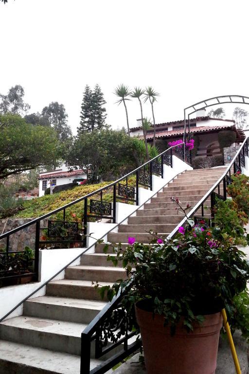 Quinta Los Arrayanes Hotel Енсенада Екстериор снимка